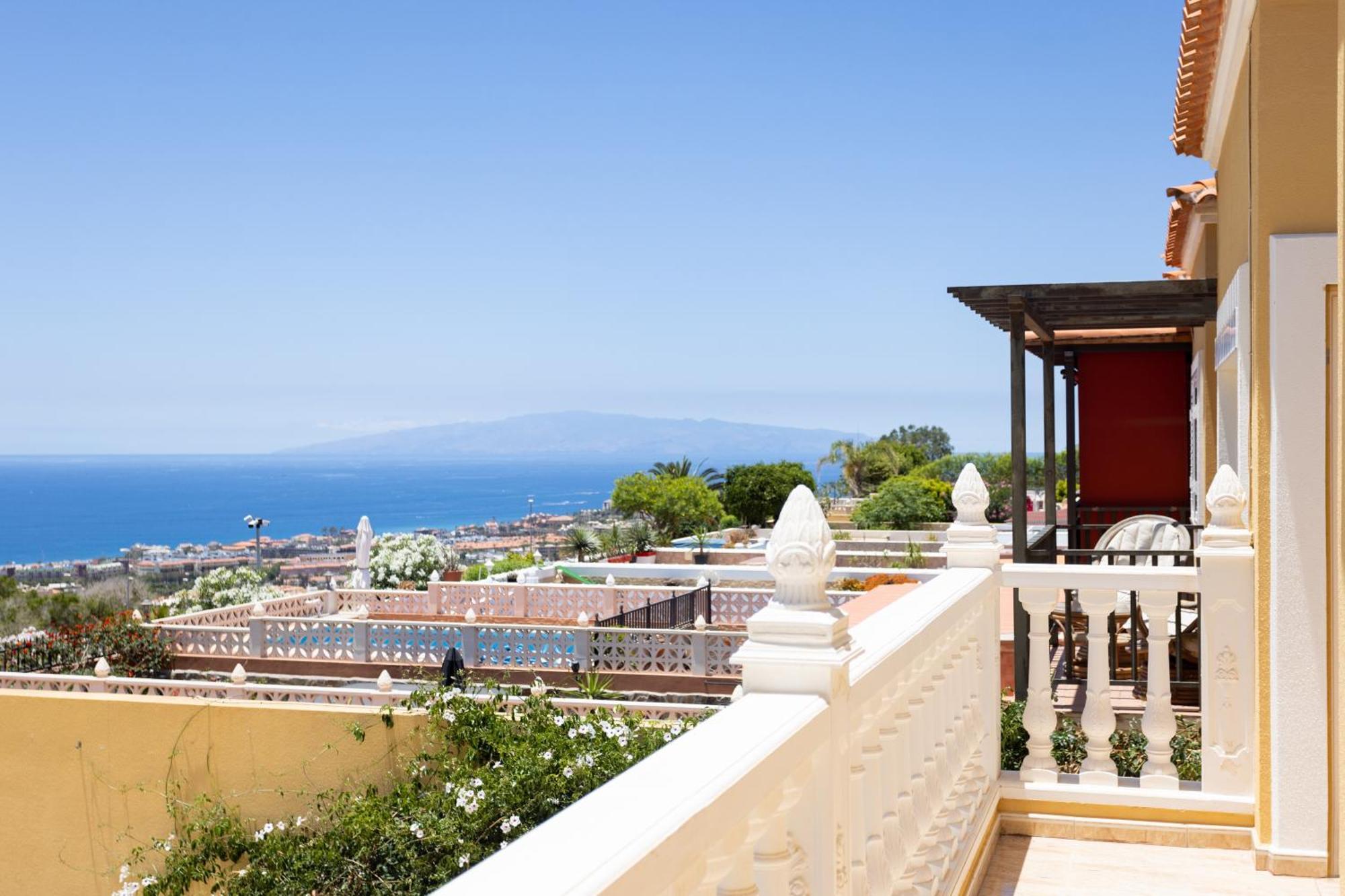 Classbnb - Luxurious 1,5 Kilometers From Costa Adeje Villa
